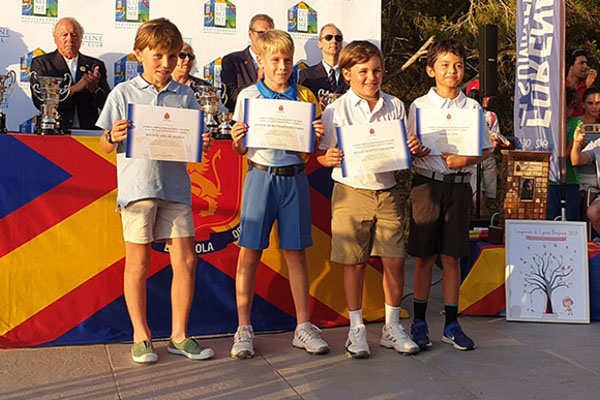 Quince socios de la RSHECC participaron en el Campeonato de España Infantil, Alevín y Benjamín